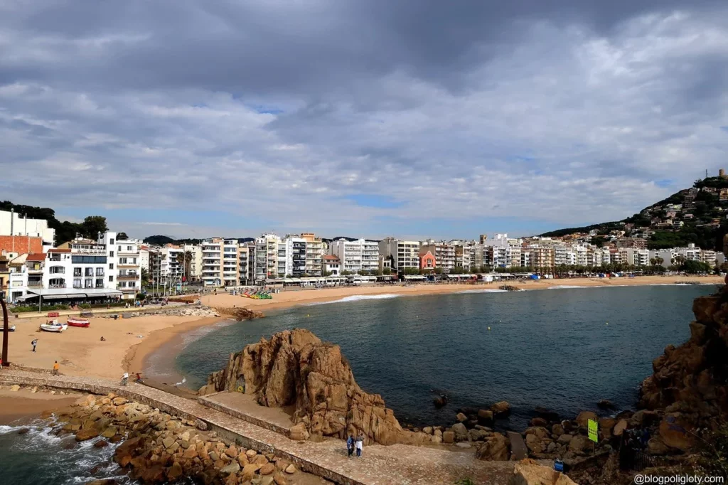 Blanes es una hermosa localidad costera catalana situada a tan solo 70 kilómetros de Barcelona