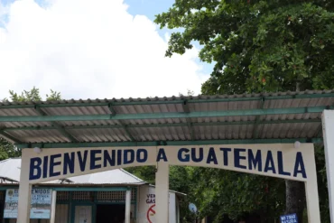 Jak powiedzieć „stan wyjątkowy” po hiszpańsku?