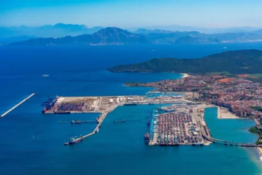 Riqueza arqueológica de la bahía de Gibraltar (Bogactwo archeologiczne Zatoki Gibraltarskiej)