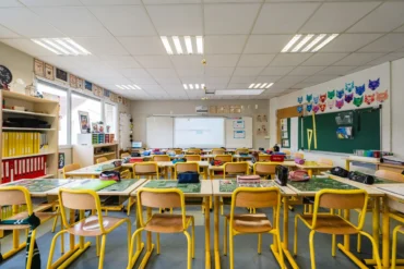 STANAG 6001 Level 3 – Speaking Task (Discussion): The Influence of Parents, Teachers and Friends on a Child’s Education