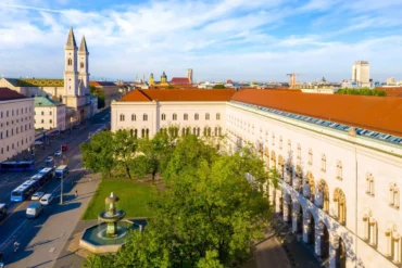 Goethe-Zertifikat C1, Schreiben, Forumsbeitrag, Studienwahl